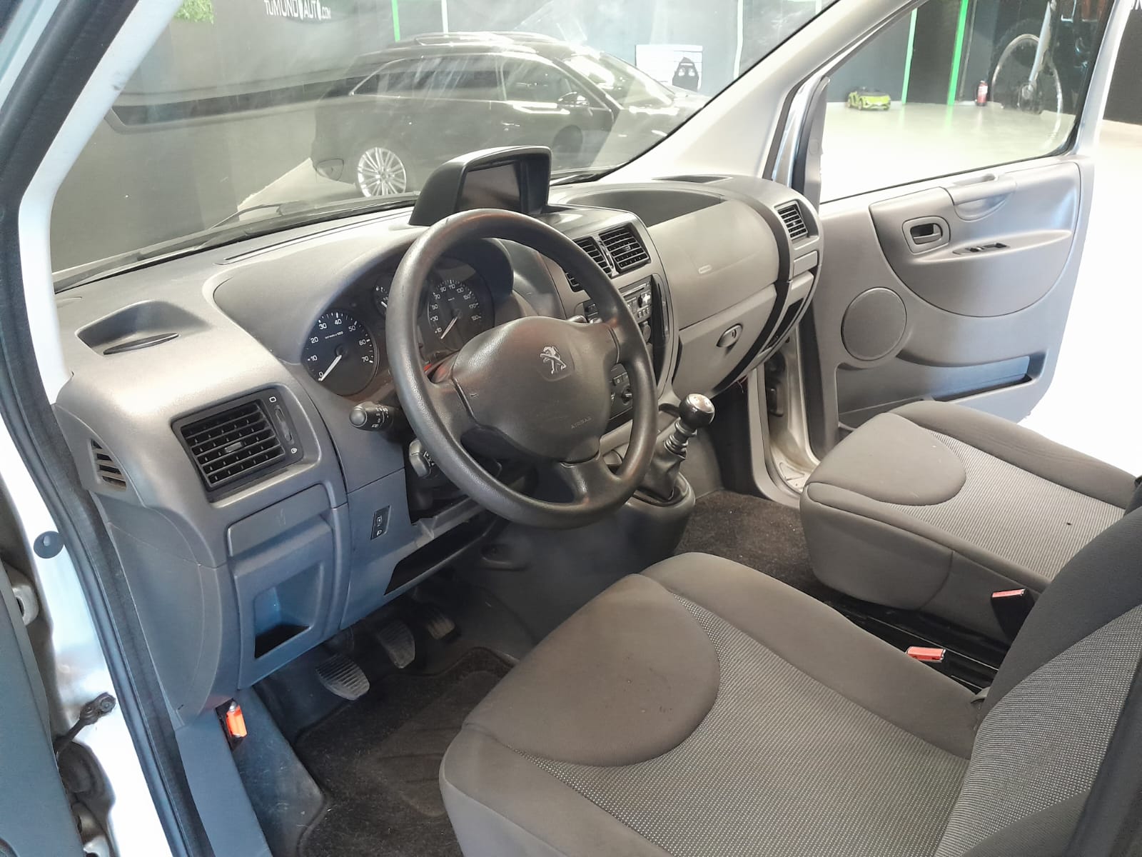 PEUGEOT Expert L1 2.0 HDi 125 Tepee Allure - Imagen 3