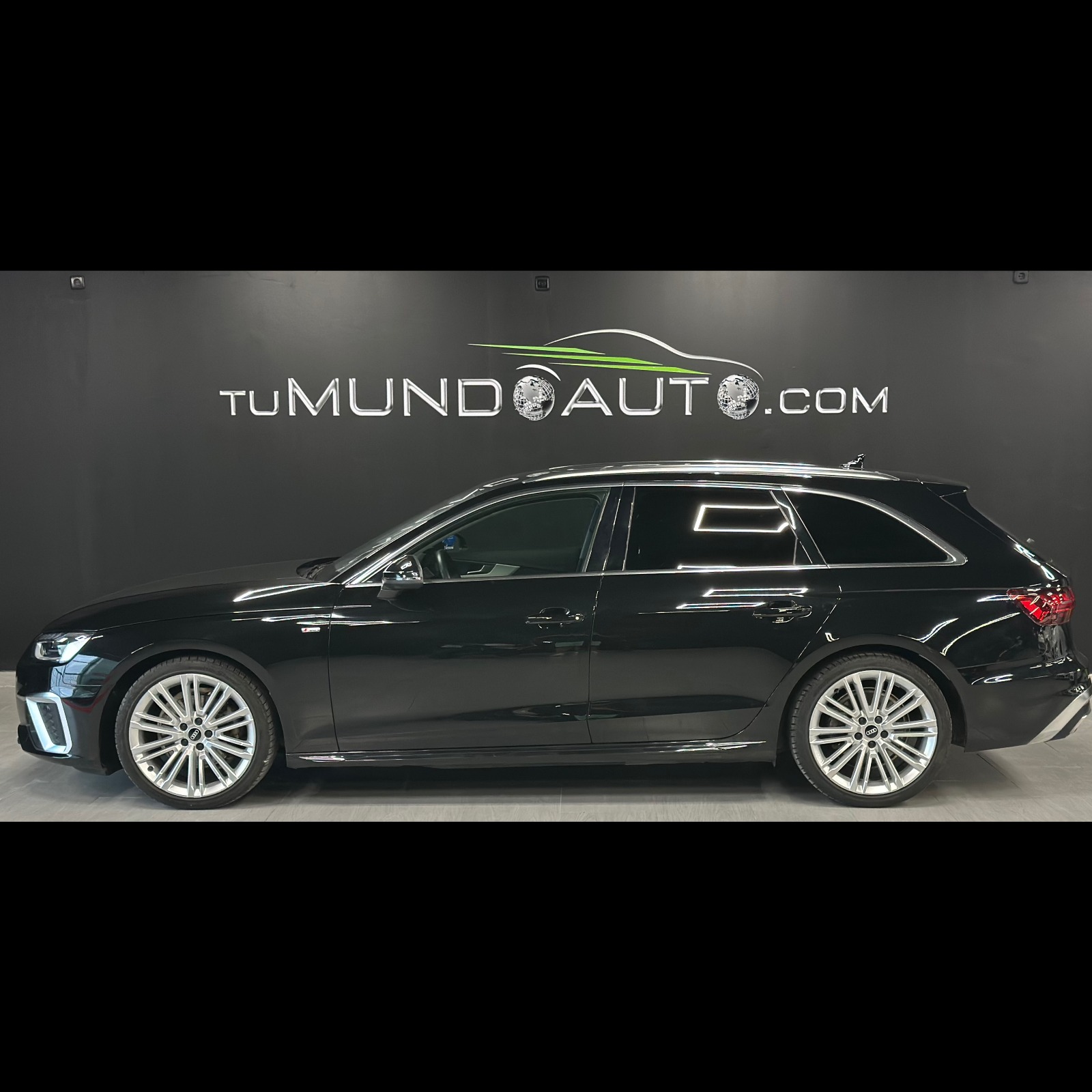 AUDI A6 RS 6 perform. 4.0 TFSI quattro tiptr Av. - Imagen 26