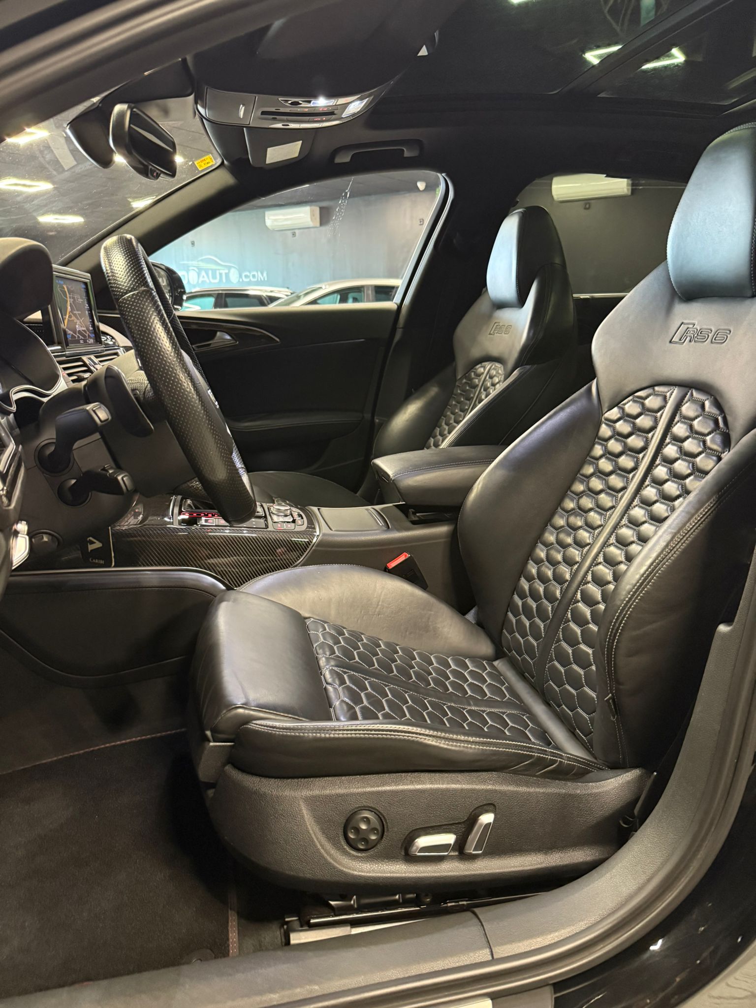 AUDI A6 RS 6 perform. 4.0 TFSI quattro tiptr Av. - Imagen 17