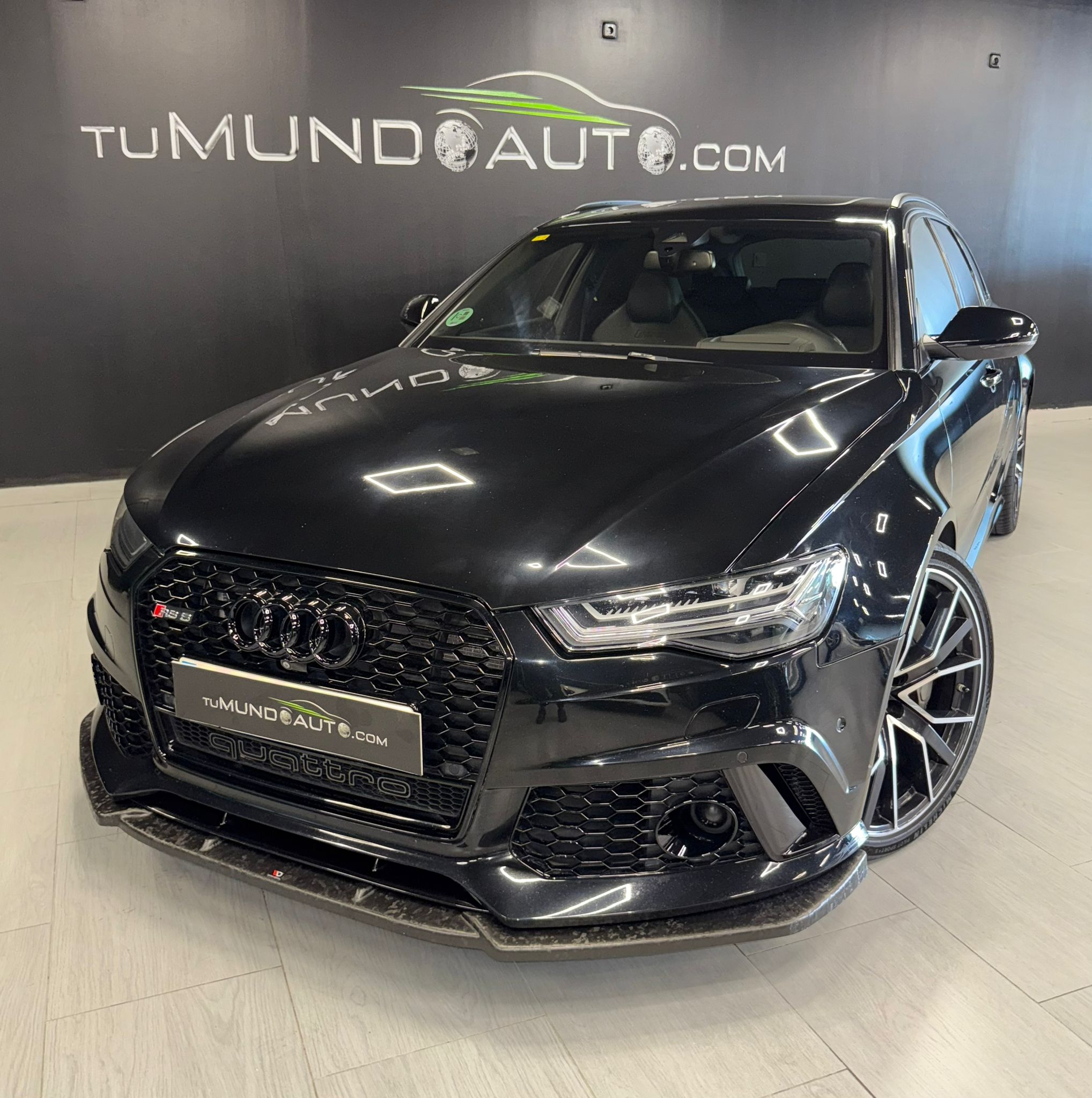 AUDI A6 RS 6 perform. 4.0 TFSI quattro tiptr Av.