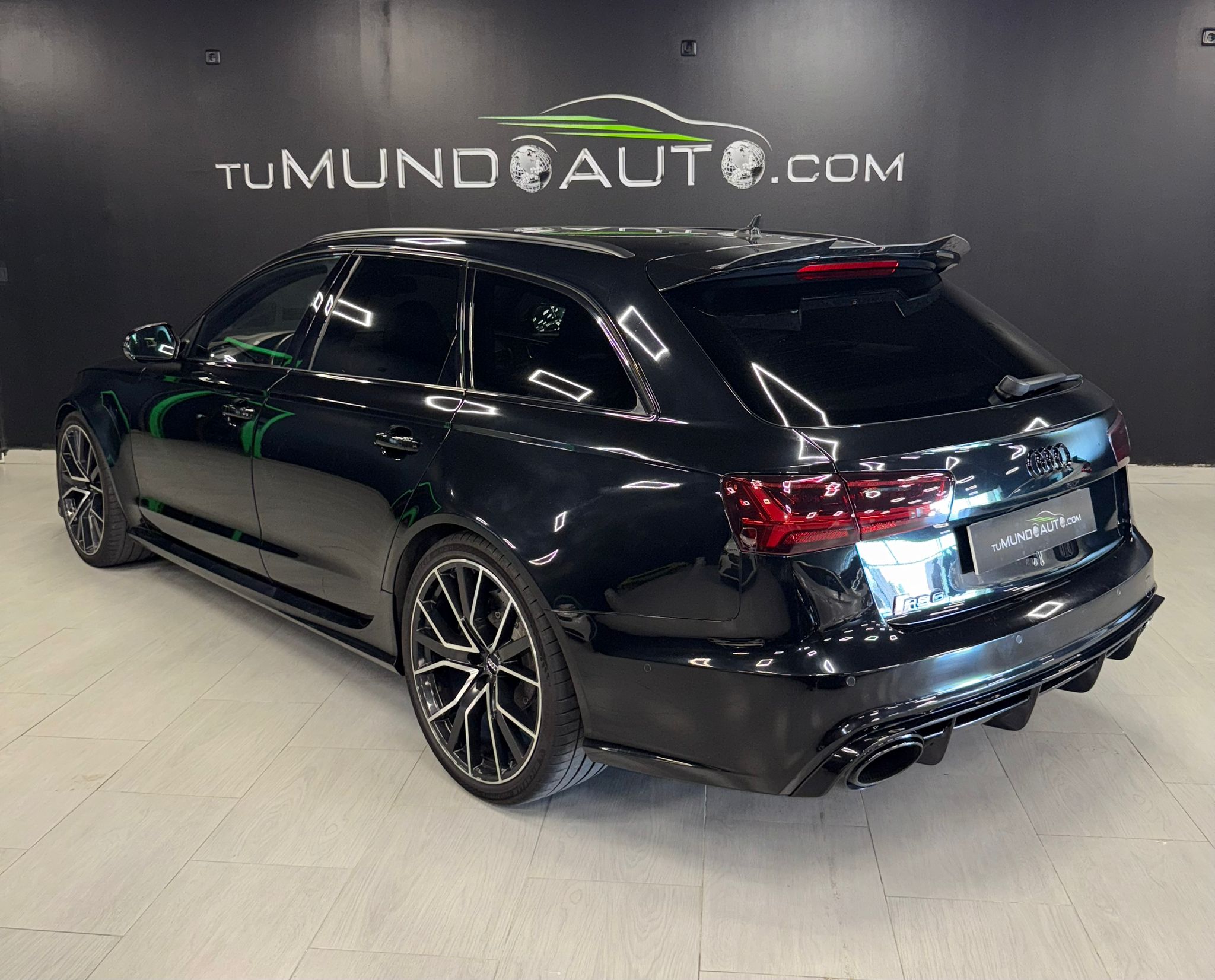 AUDI A6 RS 6 perform. 4.0 TFSI quattro tiptr Av. - Imagen 4