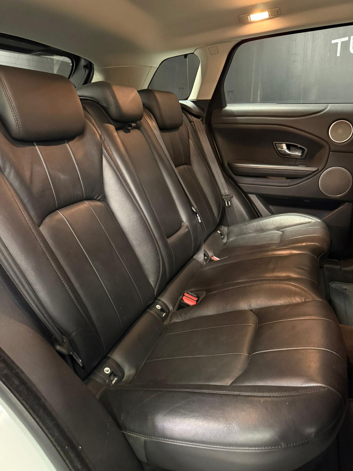 LAND-ROVER Range Rover Evoque 2.0L TD4 Diesel 4x4 SE - Imagen 14