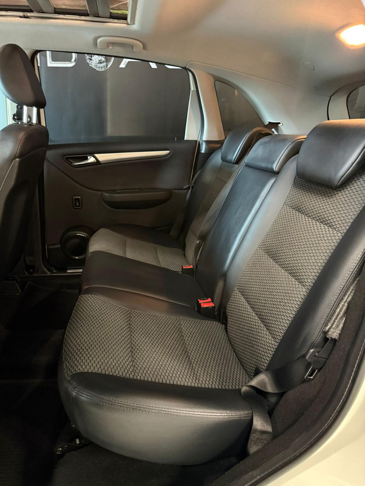 MERCEDES-BENZ Clase B B 180 CDI Sport Edition - Imagen 5