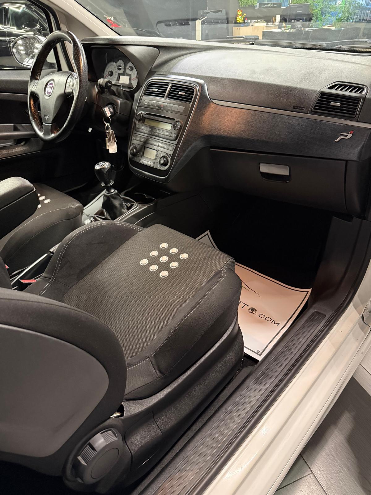 FIAT Grande Punto 1.3 Multijet 16v 90 Sport - Imagen 8